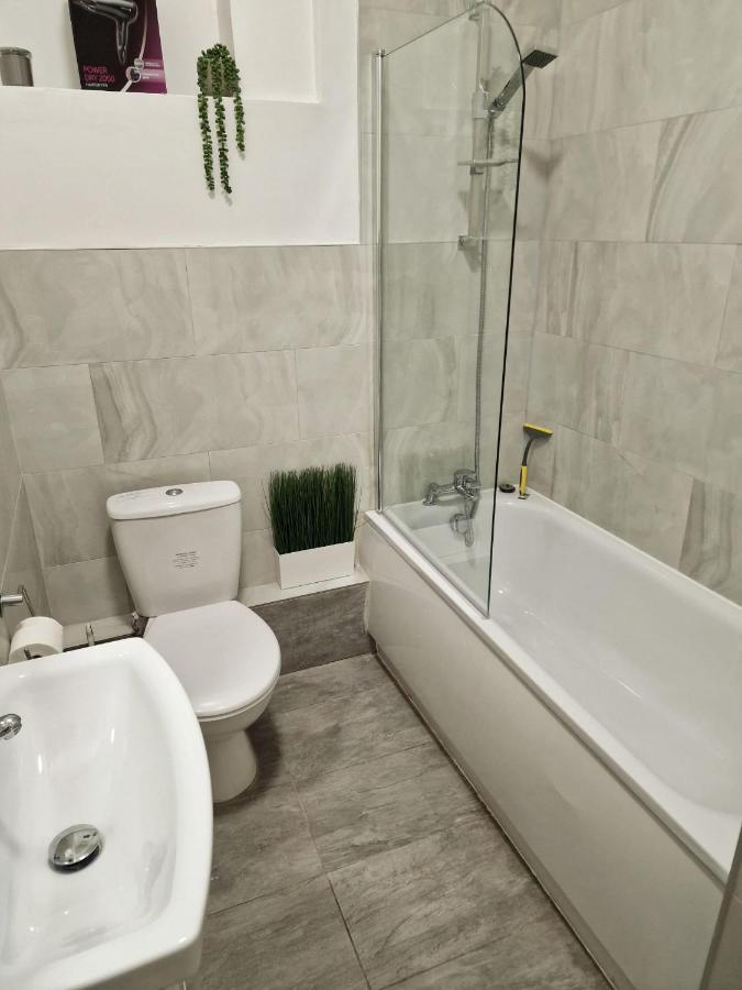Spacious 4 Bedrooms Apartment For 10 Near Marble Arch London Exterior photo